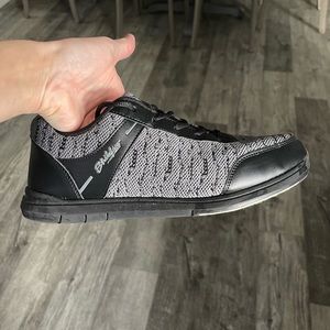 Strike force Mens bowling shoes